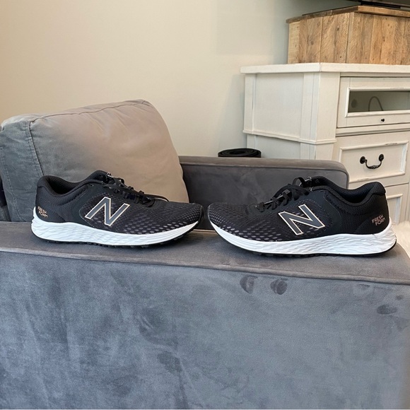 Women’s New Balance Fresh Foam Arishi v2 Running Shoe - size 8 - Picture 6 of 11